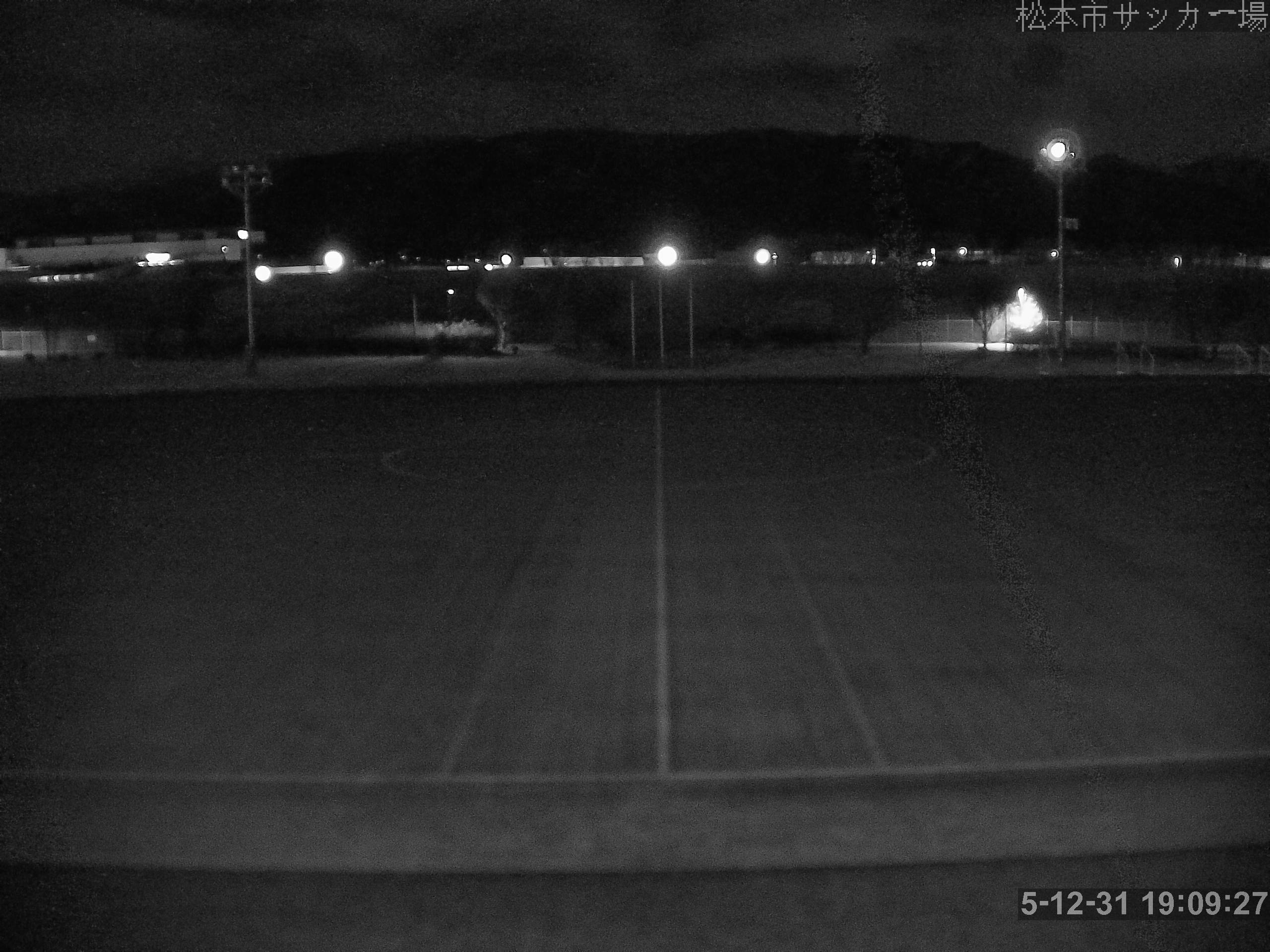 松本市サッカー場の映像