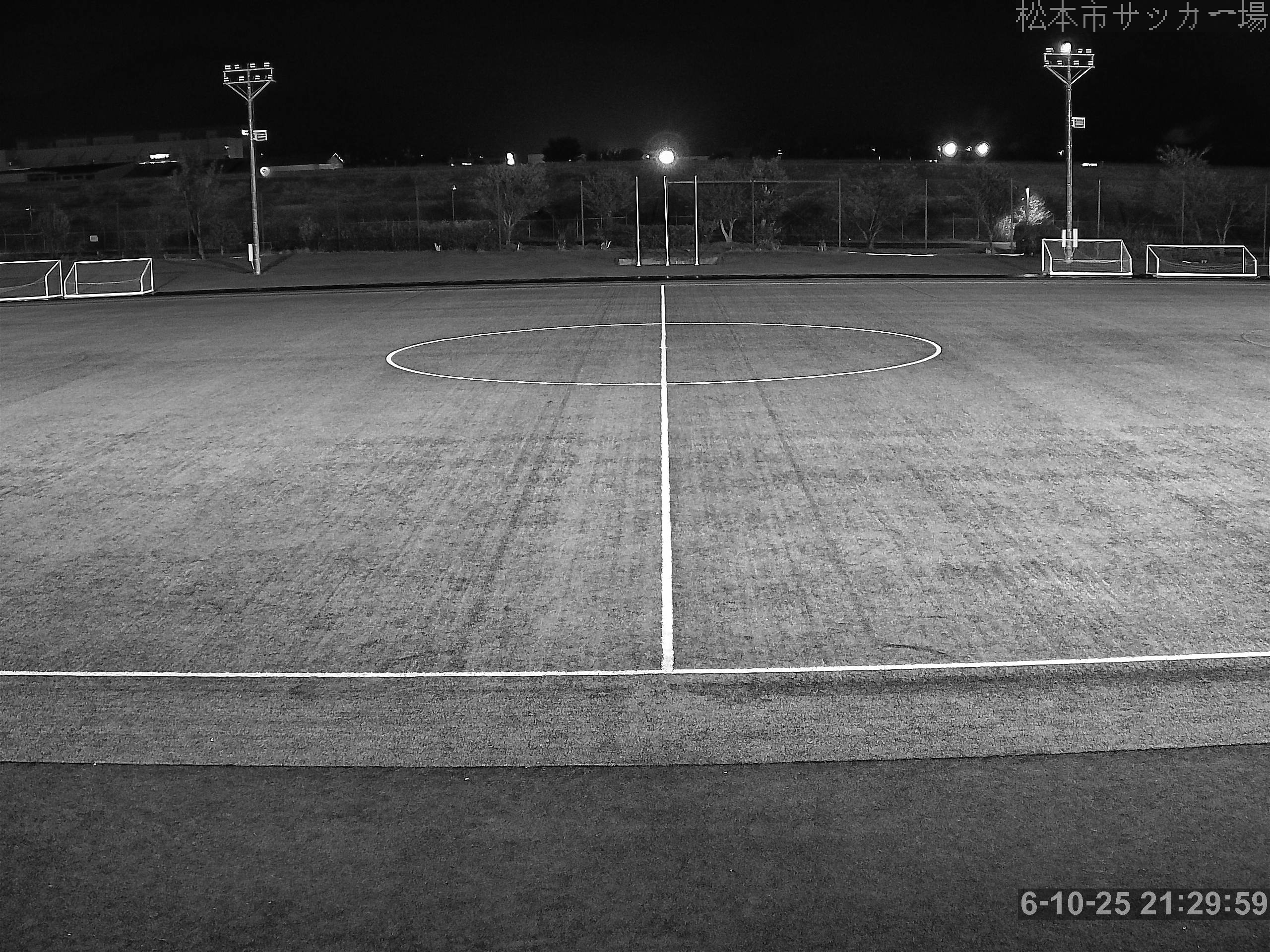松本市サッカー場の映像